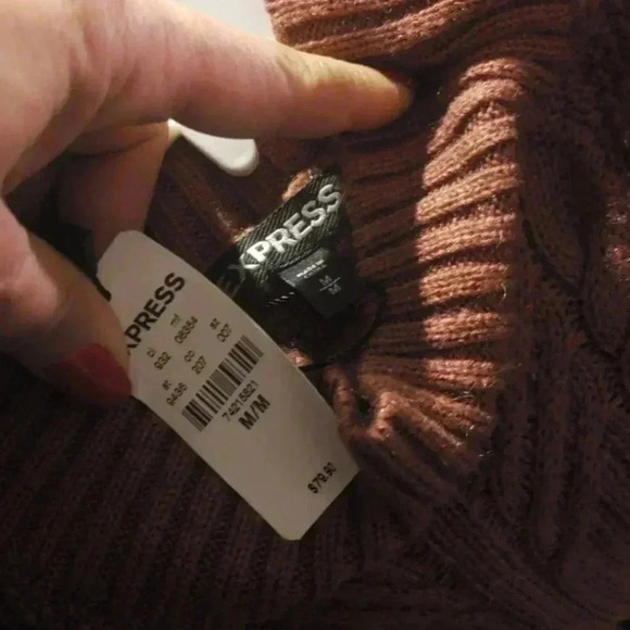 Express dress - Picture 3 of 3